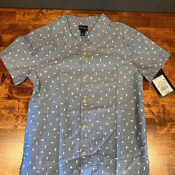 NWT Target brand “Art Class” boy’s 5t dress shirt - Picture 3 of 5